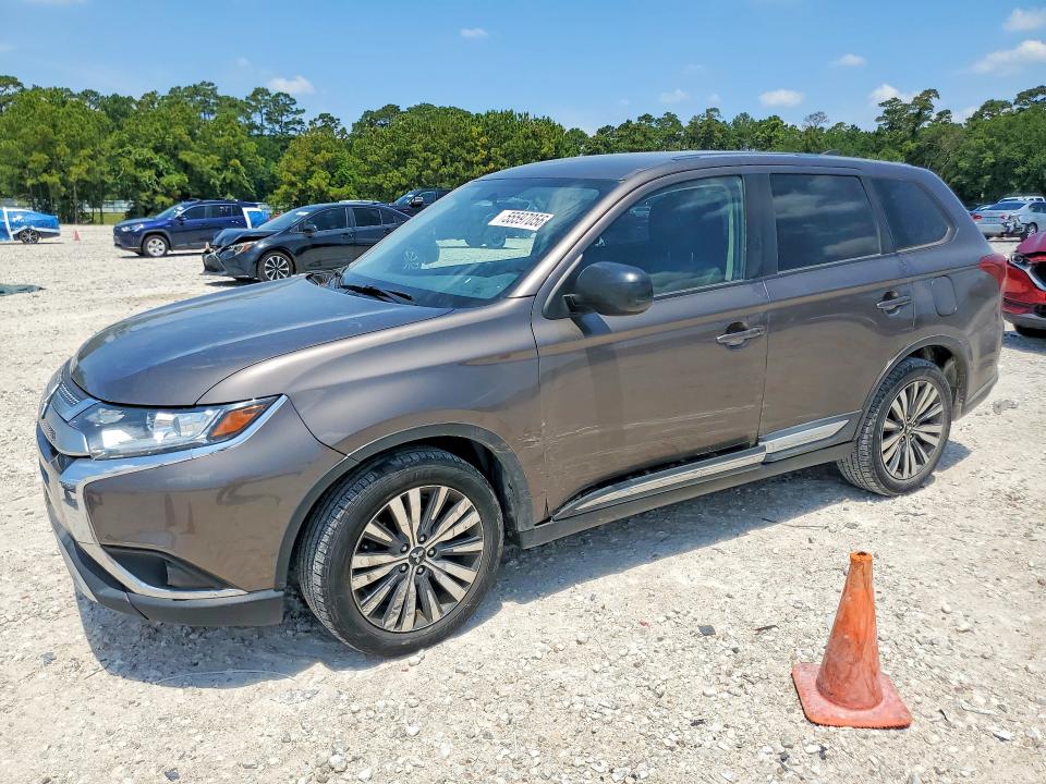2019 Mitsubishi Outlander მანქანა იყიდება აუქციონზე, vin: JA4AD2A39KZ023105, აუქციონის ნომერი: 55597056