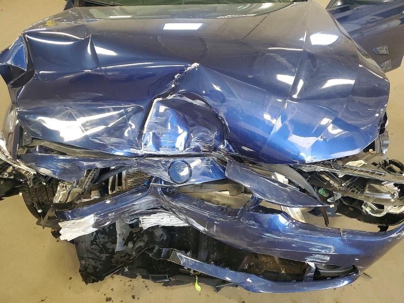 53089836 :رقم المزاد ، WBA8A3C59JA487068 vin ، 2018 Bmw 320 مزاد بيع