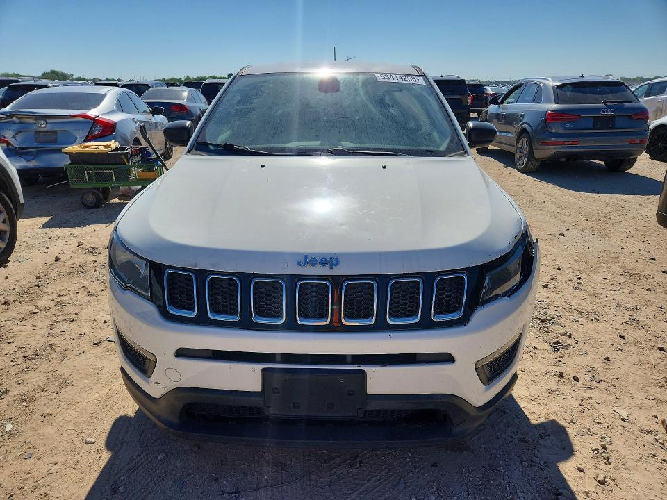 53414256 :رقم المزاد ، 3C4NJCABXMT535902 vin ، 2021 Jeep Compass مزاد بيع