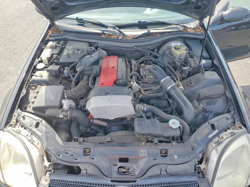 Aukcja sprzedaży 2000 Mercedes-benz Slk, vin: WDBKK47F8YF168870, numer aukcji: 52963516
