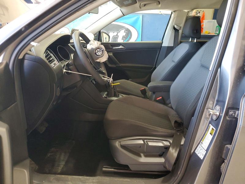 Продажа на аукционе авто 2018 Volkswagen Tiguan, vin: 3VV0B7AX4JM131740, номер лота: 52223956