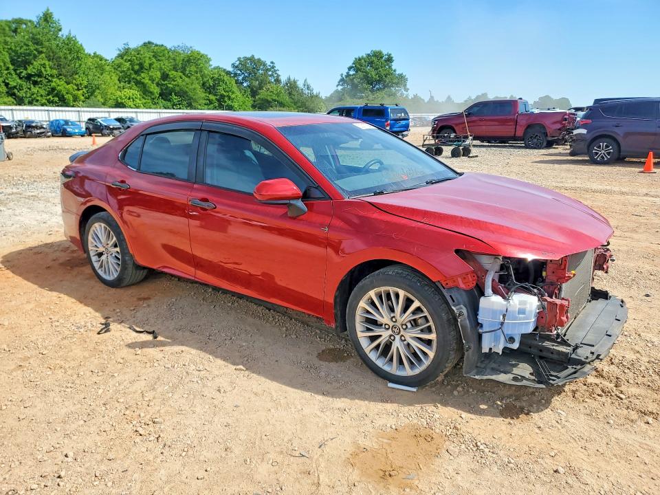 2019 Toyota Camry მანქანა იყიდება აუქციონზე, vin: 4T1B11HK9KU209987, აუქციონის ნომერი: 53010386