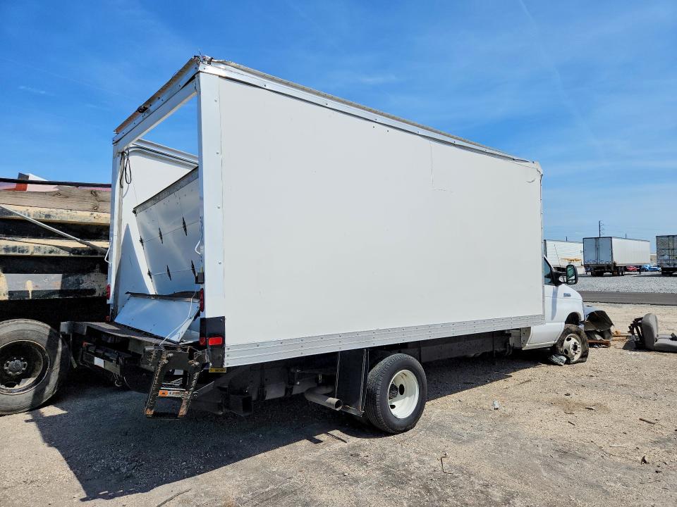 50188326 :رقم المزاد ، 1FDXE4FN3PDD21622 vin ، 2023 Ford Econoline مزاد بيع