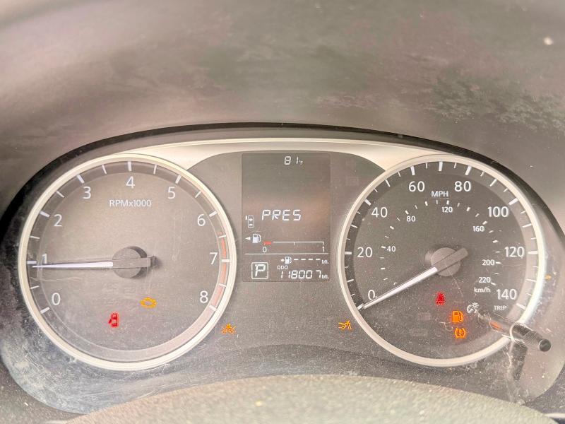 52951306 :رقم المزاد ، 3N1CP5BV0ML503554 vin ، 2021 Nissan Kicks مزاد بيع