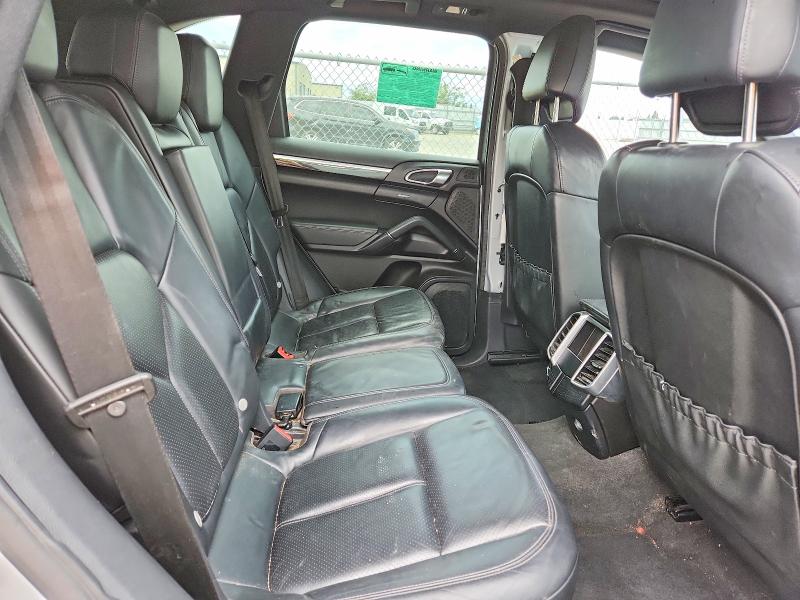 54102876 :رقم المزاد ، WP1AB2A29BLA48445 vin ، 2011 Porsche Cayenne مزاد بيع