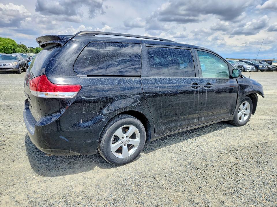 Продаж на аукціоні авто 2012 Toyota Sienna, vin: 5TDKK3DC8CS231898, номер лоту: 50331336