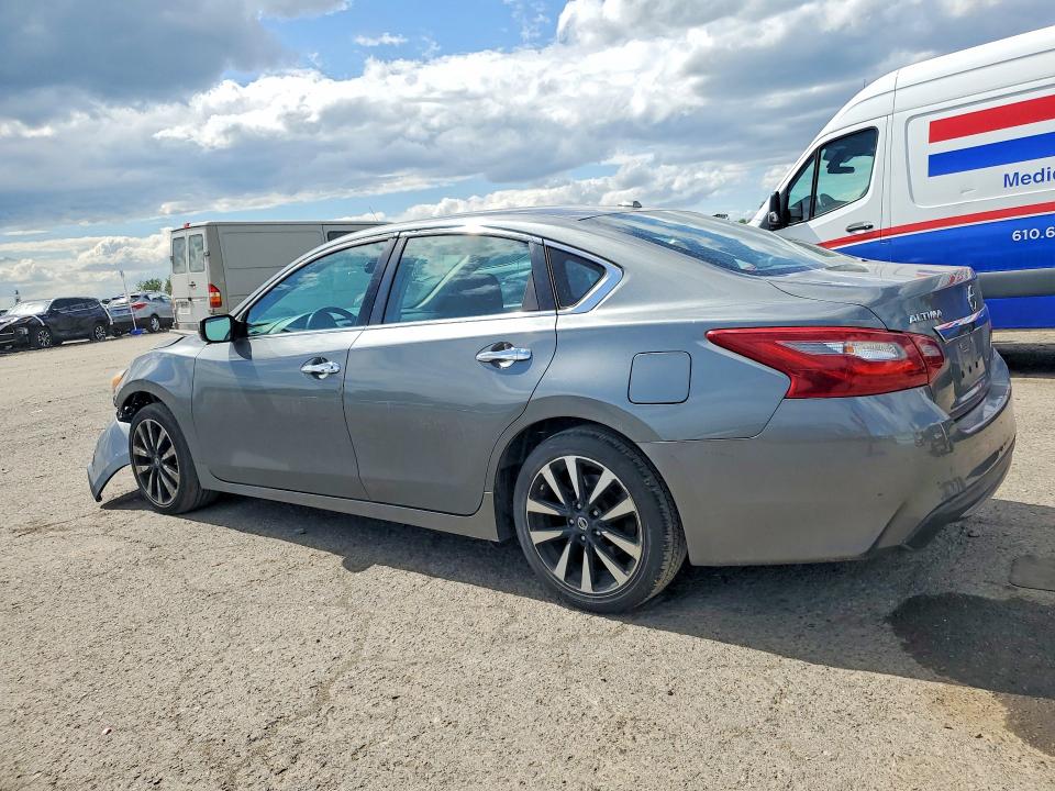 Продаж на аукціоні авто 2018 Nissan Altima, vin: 1N4AL3AP5JC192983, номер лоту: 55405216