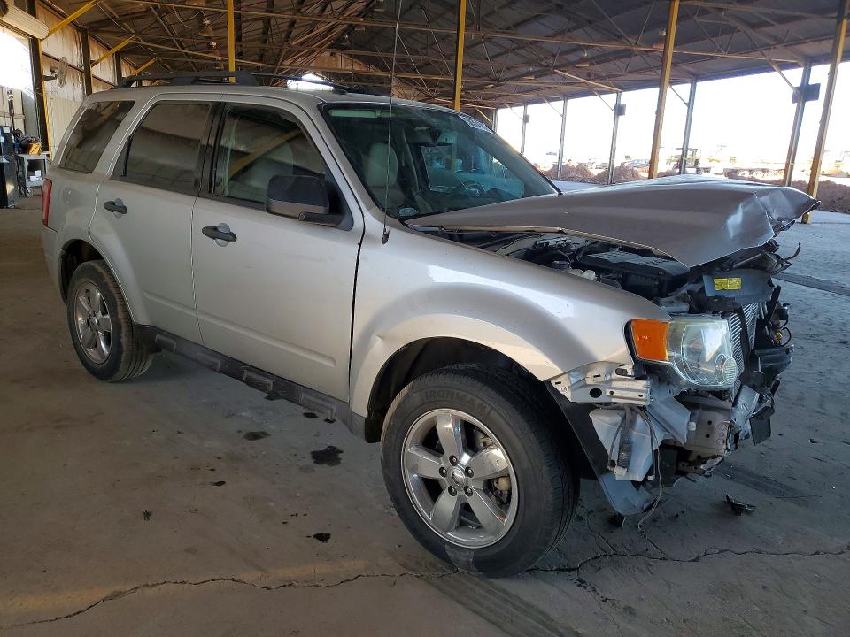 50364586 :رقم المزاد ، 1FMCU0DG2BKB73157 vin ، 2011 Ford Escape مزاد بيع