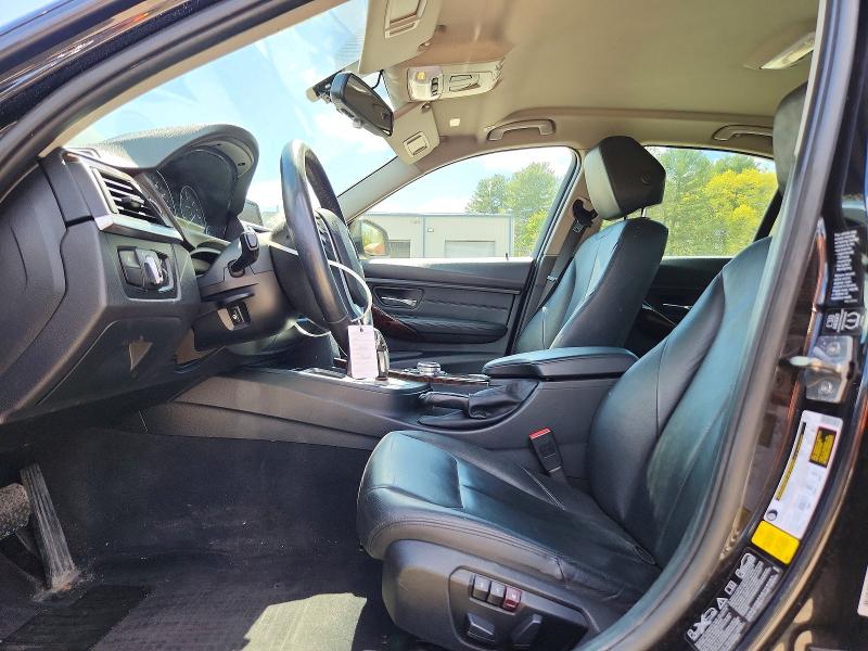 52996256 :رقم المزاد ، WBA3D5C51EKX98717 vin ، 2014 Bmw 328 مزاد بيع