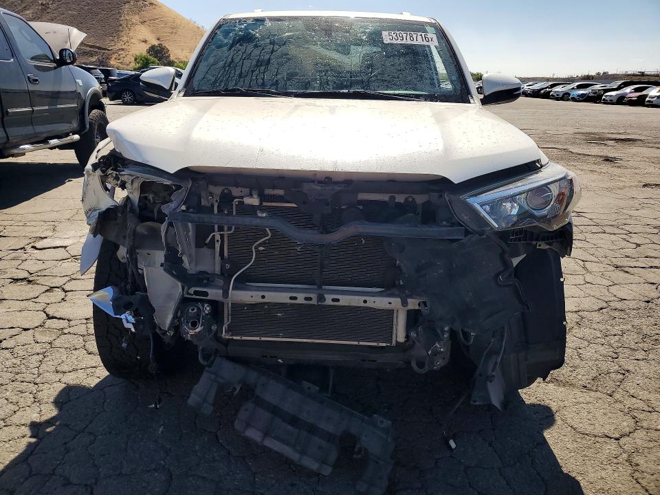 2019 Toyota 4runner მანქანა იყიდება აუქციონზე, vin: JTEBU5JR7K5661114, აუქციონის ნომერი: 53978716