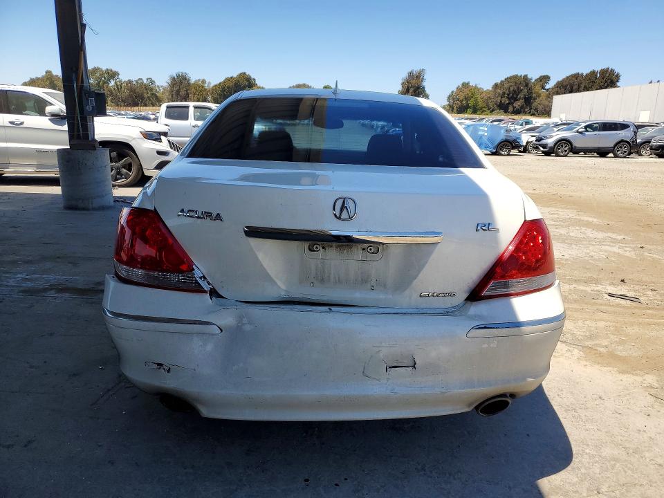Продажа на аукционе авто 2005 Acura Rl, vin: JH4KB165X5C003665, номер лота: 54472566