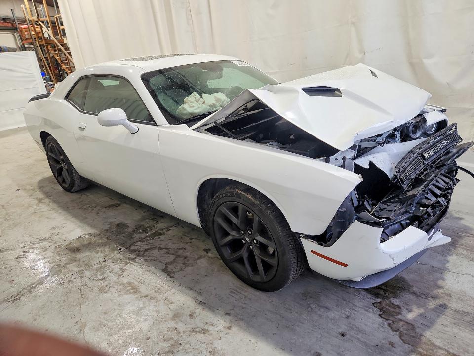 52163396 :رقم المزاد ، 2C3CDZAG3NH174976 vin ، 2022 Dodge Challenger مزاد بيع