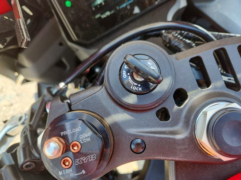 53079226 :رقم المزاد ، JYARNA3E3TA001918 vin ، 2026 Yamaha Yzf890 مزاد بيع