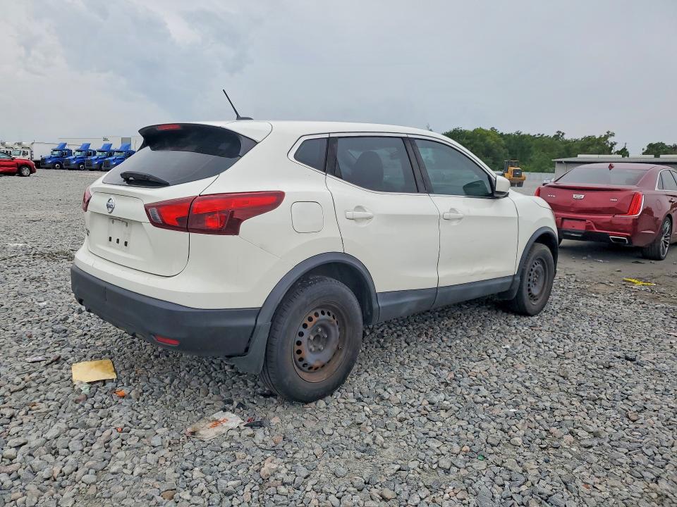 53402536 :رقم المزاد ، JN1BJ1CP2KW231537 vin ، 2019 Nissan Rogue Sport مزاد بيع
