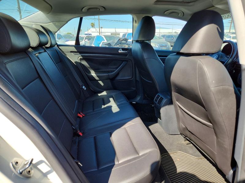 2010 Volkswagen Jetta მანქანა იყიდება აუქციონზე, vin: 3VWRZ7AJ4AM039263, აუქციონის ნომერი: 52493966