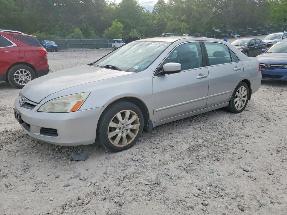 53161696 :رقم المزاد ، 1HGCM66537A001284 vin ، 2007 Honda Accord مزاد بيع