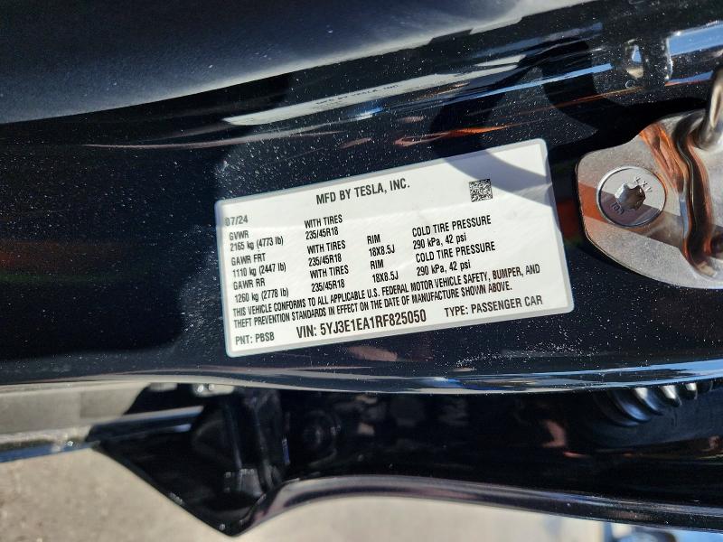 52965216 :رقم المزاد ، 5YJ3E1EA1RF825050 vin ، 2024 Tesla Model 3 مزاد بيع