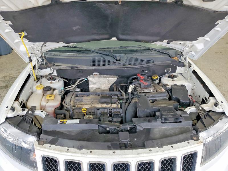 2017 Jeep Compass მანქანა იყიდება აუქციონზე, vin: 1C4NJCBA8HD185302, აუქციონის ნომერი: 54286896