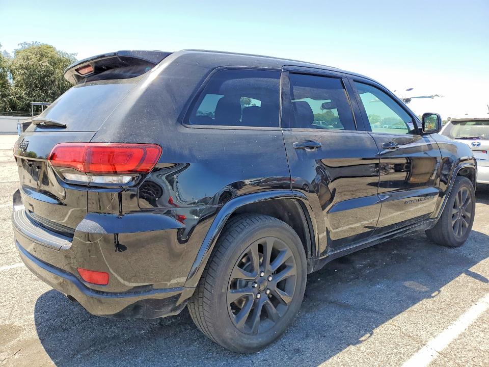 Продаж на аукціоні авто 2018 Jeep Grand Cherokee, vin: 1C4RJEAG7JC241776, номер лоту: 52870706