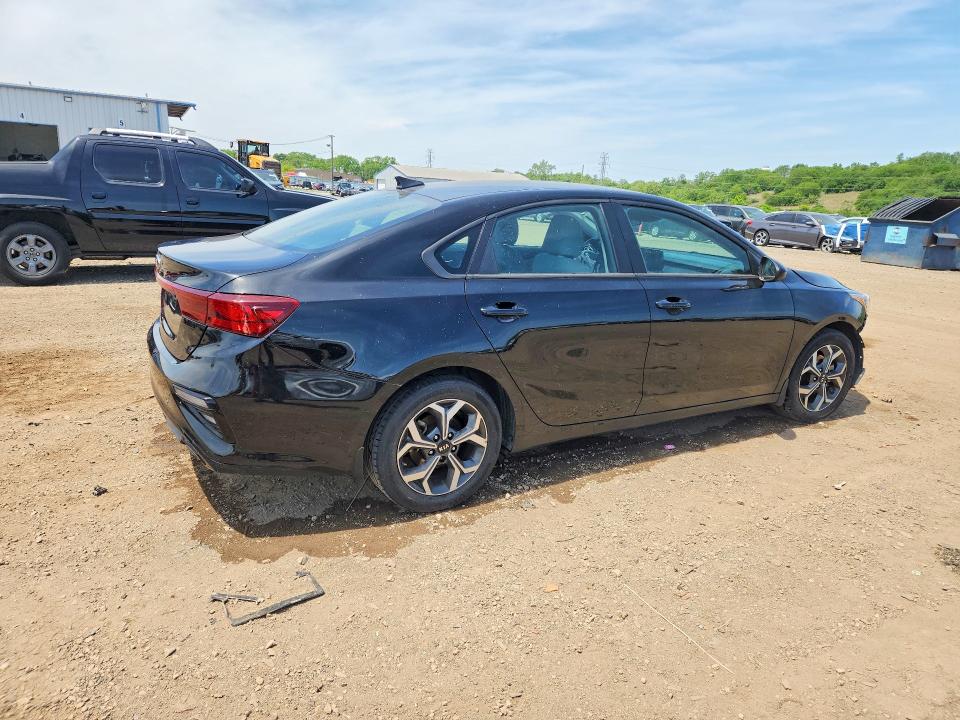 2020 Kia Forte მანქანა იყიდება აუქციონზე, vin: 3KPF24AD4LE237437, აუქციონის ნომერი: 55586836