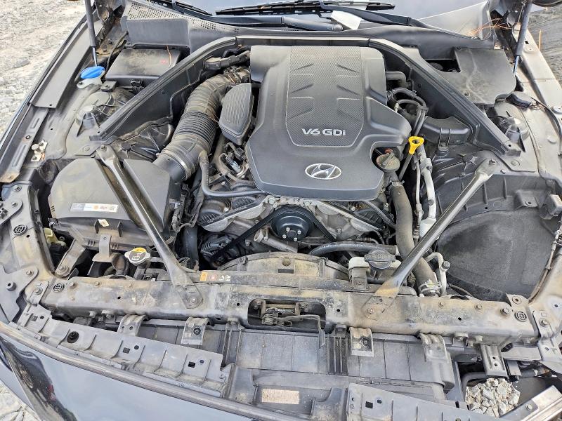Продаж на аукціоні авто 2016 Hyundai Genesis, vin: KMHGN4JE9GU121786, номер лоту: 52000636