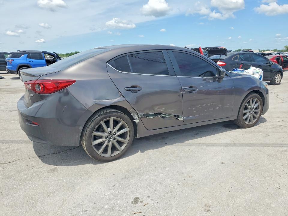 2018 Mazda 3 მანქანა იყიდება აუქციონზე, vin: 3MZBN1V37JM212215, აუქციონის ნომერი: 52988346