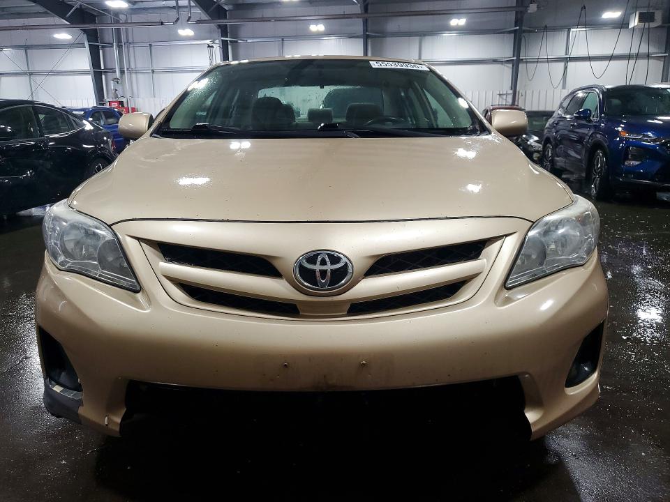 55539936 :رقم المزاد ، 2T1BU4EE1BC747544 vin ، 2011 Toyota Corolla مزاد بيع