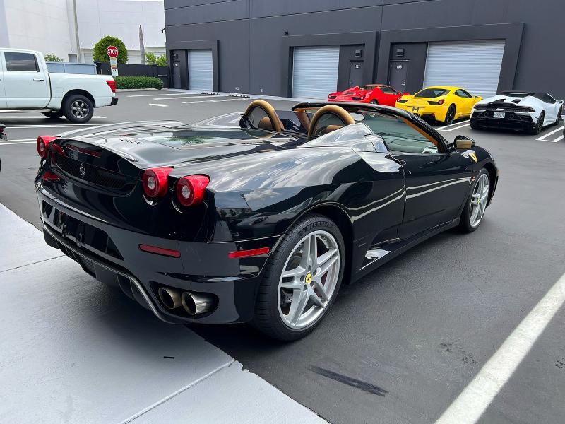 53612646 :رقم المزاد ، ZFFEW59A060150312 vin ، 2006 Ferrari F430 مزاد بيع