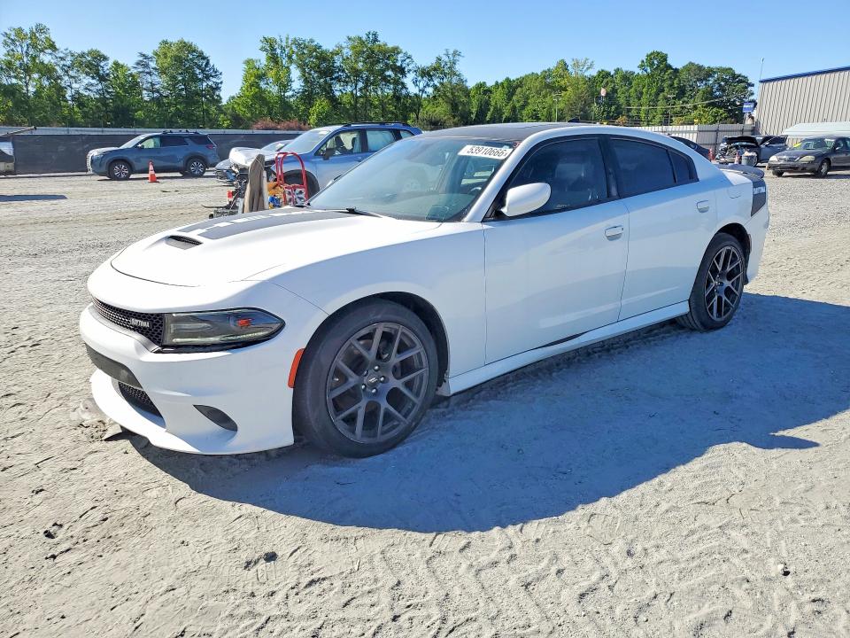 53910666 :رقم المزاد ، 2C3CDXCT1JH157845 vin ، 2018 Dodge Charger مزاد بيع