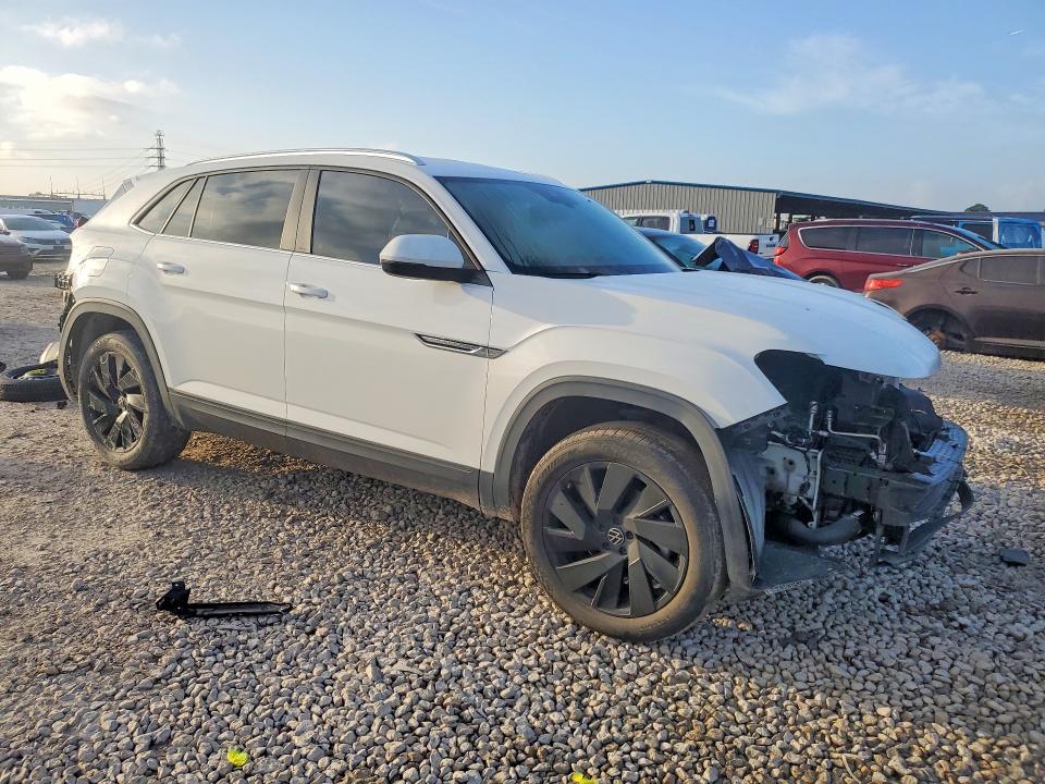 2024 Volkswagen Atlas Cross Sport მანქანა იყიდება აუქციონზე, vin: 1V2WE2CA9RC241058, აუქციონის ნომერი: 54673936