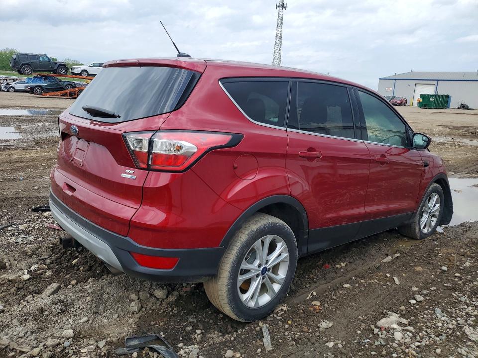 2017 Ford Escape მანქანა იყიდება აუქციონზე, vin: 1FMCU9G93HUC97968, აუქციონის ნომერი: 54276196