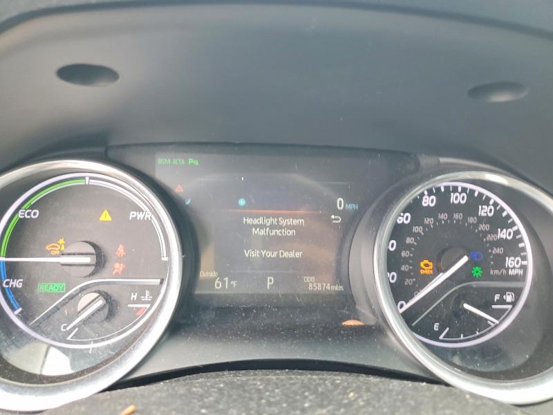 52369436 :رقم المزاد ، 4T1B21HK8JU001546 vin ، 2018 Toyota Camry Hybrid مزاد بيع