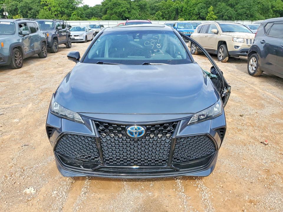 54584026 :رقم المزاد ، 4T1EA1AB8MU007149 vin ، 2021 Toyota Avalon مزاد بيع