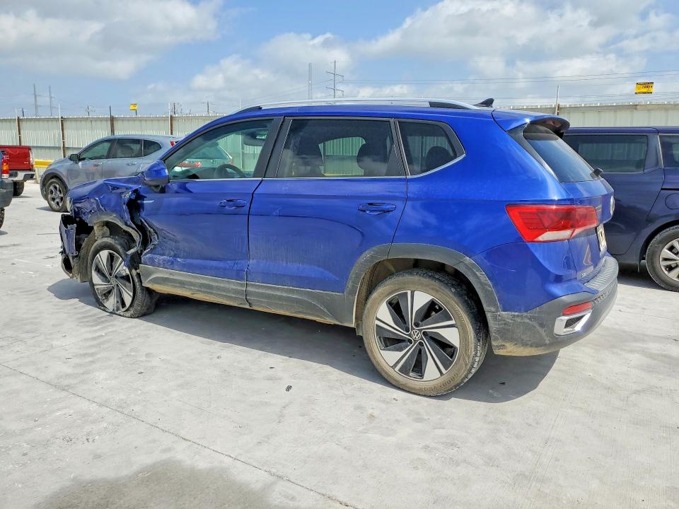 2024 Volkswagen Taos მანქანა იყიდება აუქციონზე, vin: 3VVVX7B22RM015961, აუქციონის ნომერი: 53565306