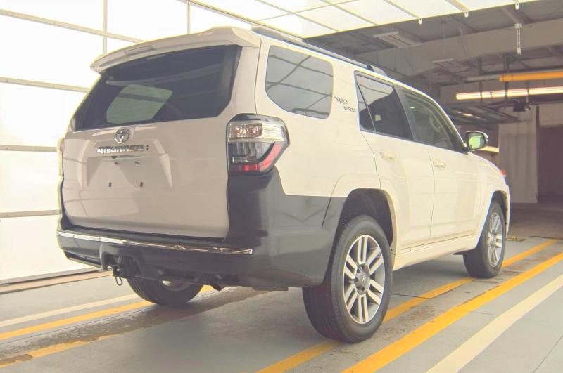 2022 Toyota 4runner მანქანა იყიდება აუქციონზე, vin: JTESU5JR6N5991248, აუქციონის ნომერი: 52892046