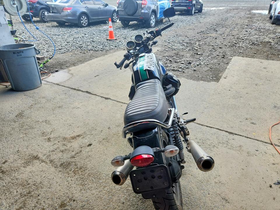 2017 Moto Guzzi V7 Iii მანქანა იყიდება აუქციონზე, vin: ZGULDUA01HM000002, აუქციონის ნომერი: 52761026
