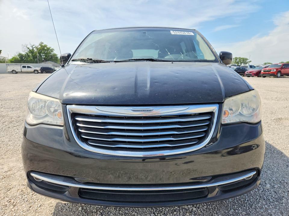 2015 Chrysler Town & Country მანქანა იყიდება აუქციონზე, vin: 2C4RC1BG5FR589172, აუქციონის ნომერი: 52445816