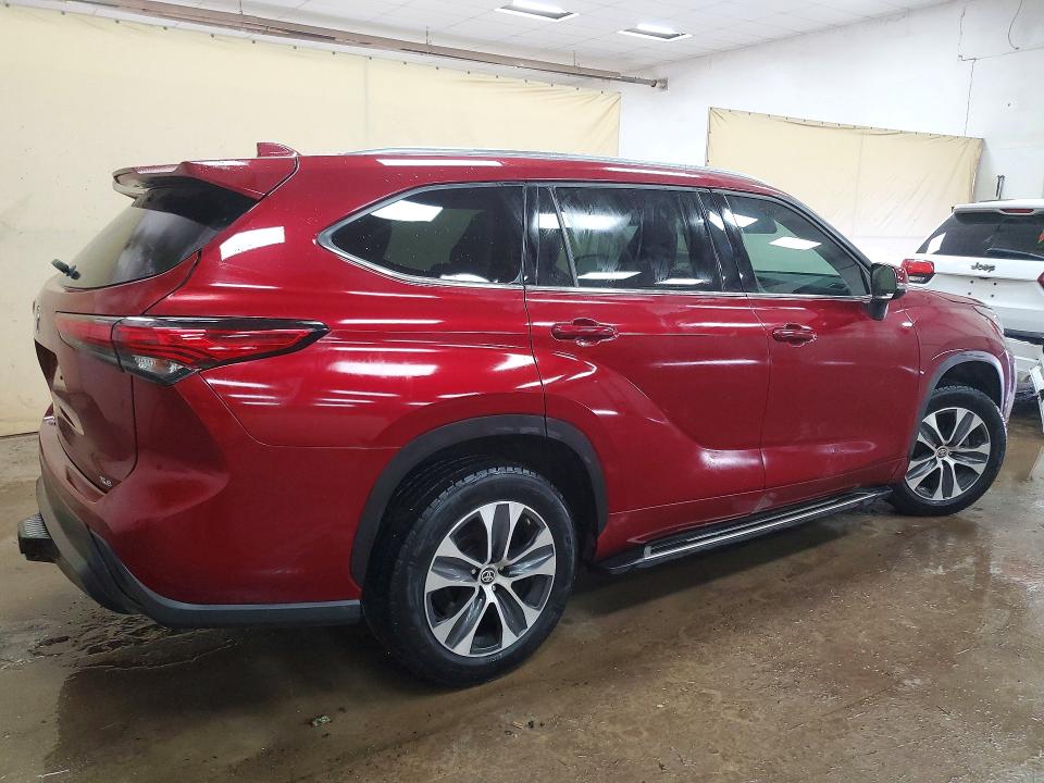 Aukcja sprzedaży 2021 Toyota Highlander, vin: 5TDGZRAH1MS063057, numer aukcji: 51773286