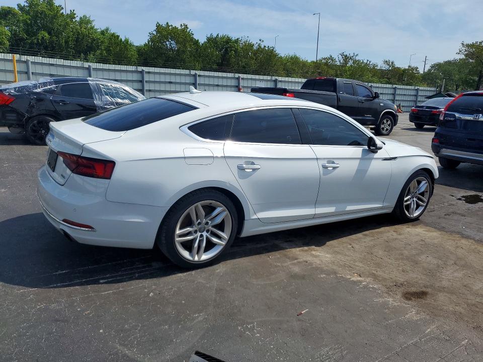 Продажа на аукционе авто 2019 Audi A5, vin: WAUBNCF5XKA006719, номер лота: 52399366