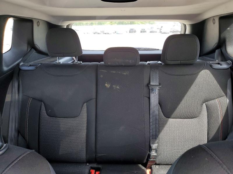 52040056 :رقم المزاد ، ZACCJBBT0GPD68504 vin ، 2016 Jeep Renegade مزاد بيع
