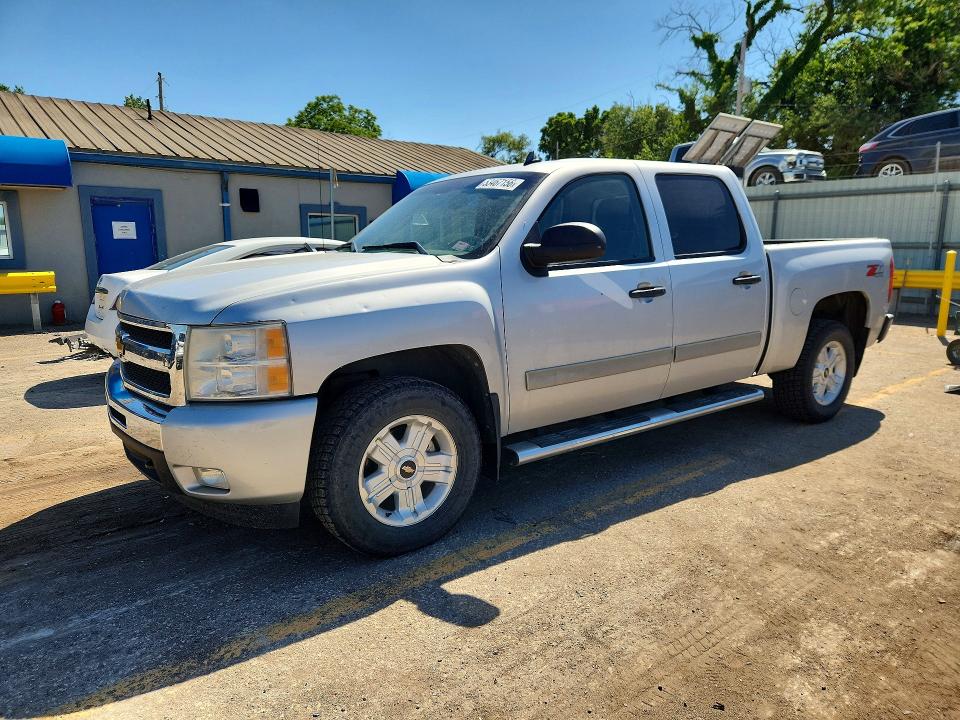 2011 Chevrolet Silverado მანქანა იყიდება აუქციონზე, vin: 3GCPKSE30BG287118, აუქციონის ნომერი: 53467156