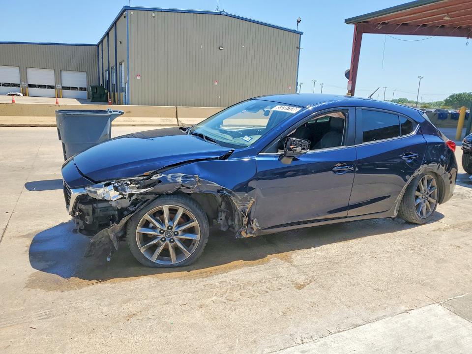 Продажа на аукционе авто 2018 Mazda 3, vin: 3MZBN1L34JM272777, номер лота: 53287136