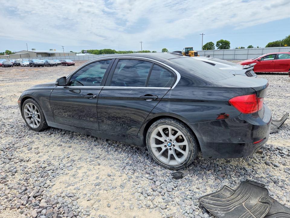 2015 Bmw 320 მანქანა იყიდება აუქციონზე, vin: WBA3B1G57FNT02389, აუქციონის ნომერი: 53646376