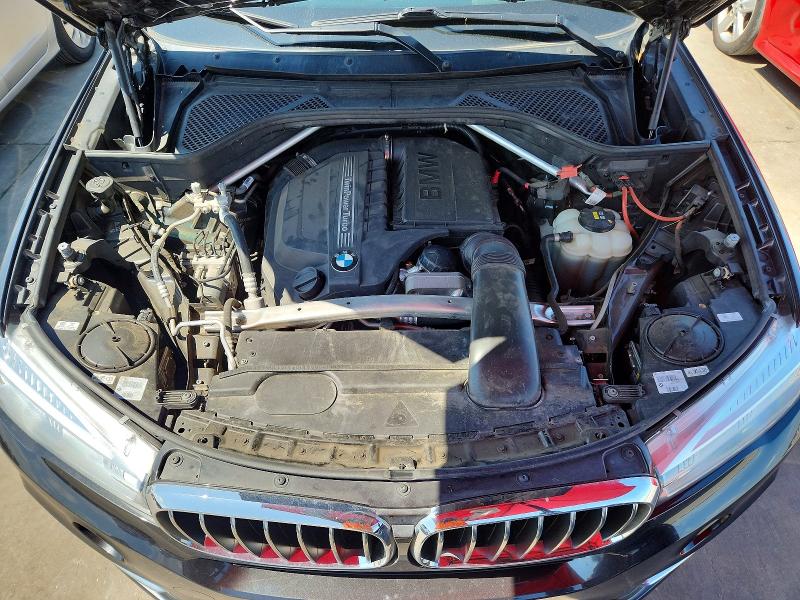53901396 :رقم المزاد ، 5UXKR2C51J0X09506 vin ، 2018 Bmw X5 مزاد بيع