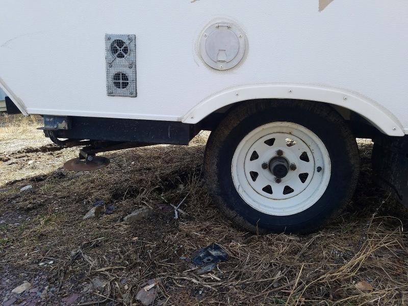 52318306 :رقم المزاد ، 1SAAS01D64AA3199 vin ، 2004 Starcraft Camper مزاد بيع