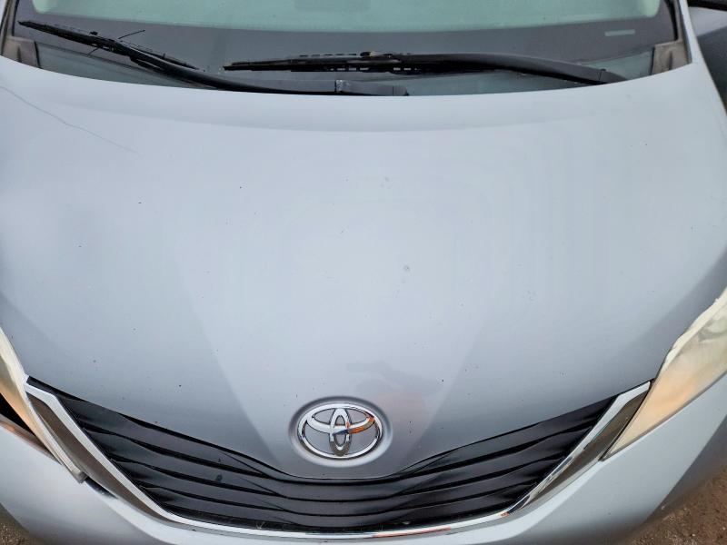 Продажа на аукционе авто 2011 Toyota Sienna, vin: 5TDKK3DC1BS164995, номер лота: 52850186