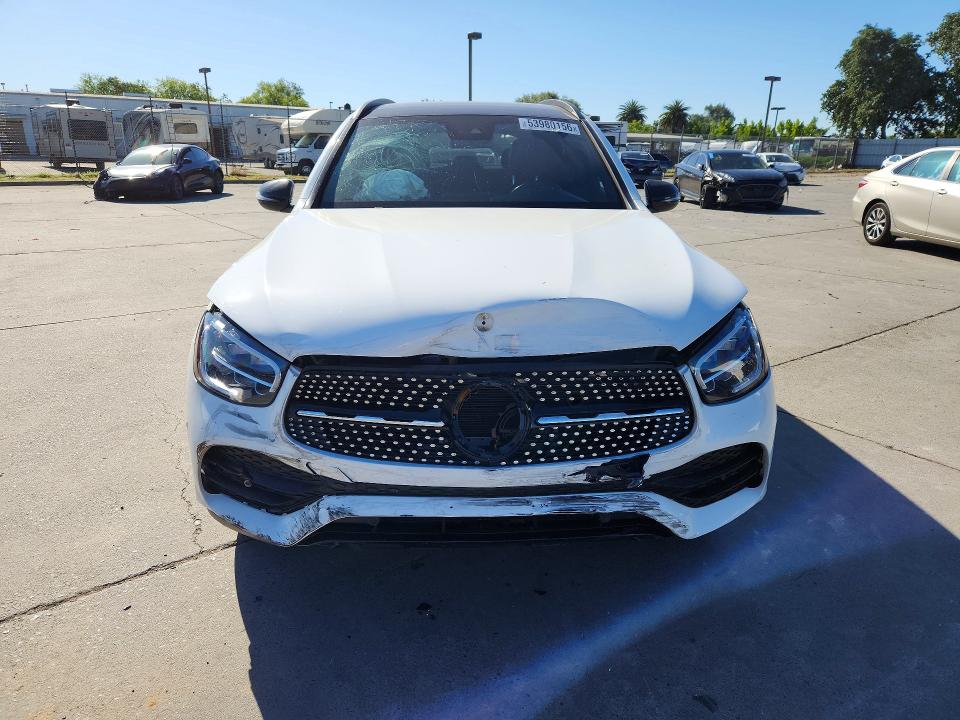 53980156 :رقم المزاد ، W1N0G8EBXNV397532 vin ، 2022 Mercedes-benz Glc مزاد بيع