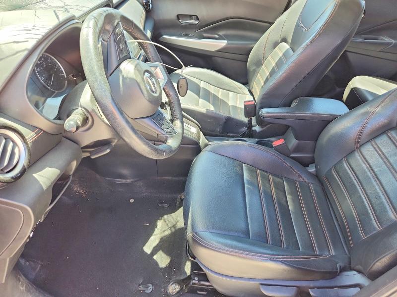 53268546 :رقم المزاد ، 3N1CP5DVXLL555477 vin ، 2020 Nissan Kicks مزاد بيع