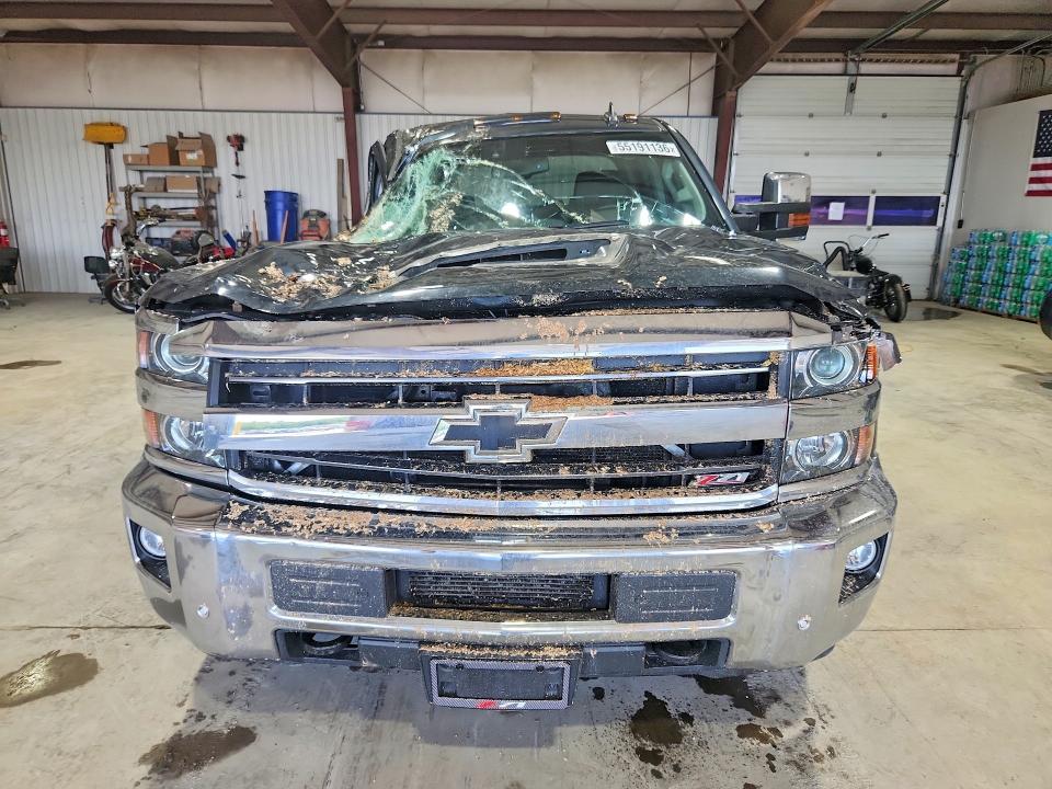 55191136 :رقم المزاد ، 1GC1KTEY9KF209588 vin ، 2019 Chevrolet Silverado مزاد بيع