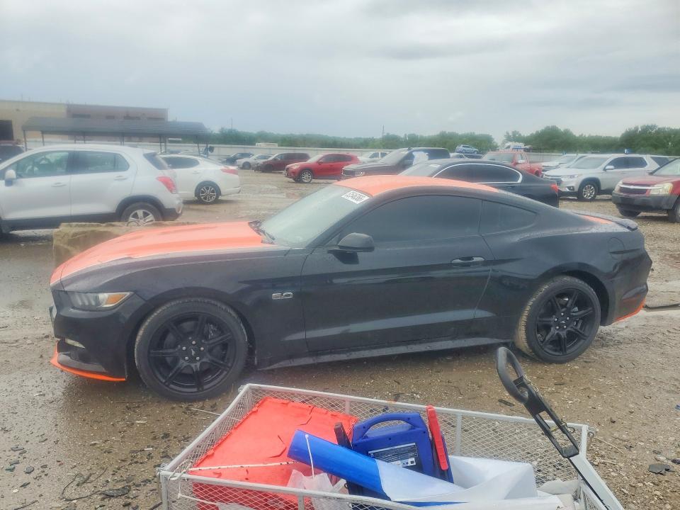 52546366 :رقم المزاد ، 1FA6P8CFXH5221369 vin ، 2017 Ford Mustang مزاد بيع